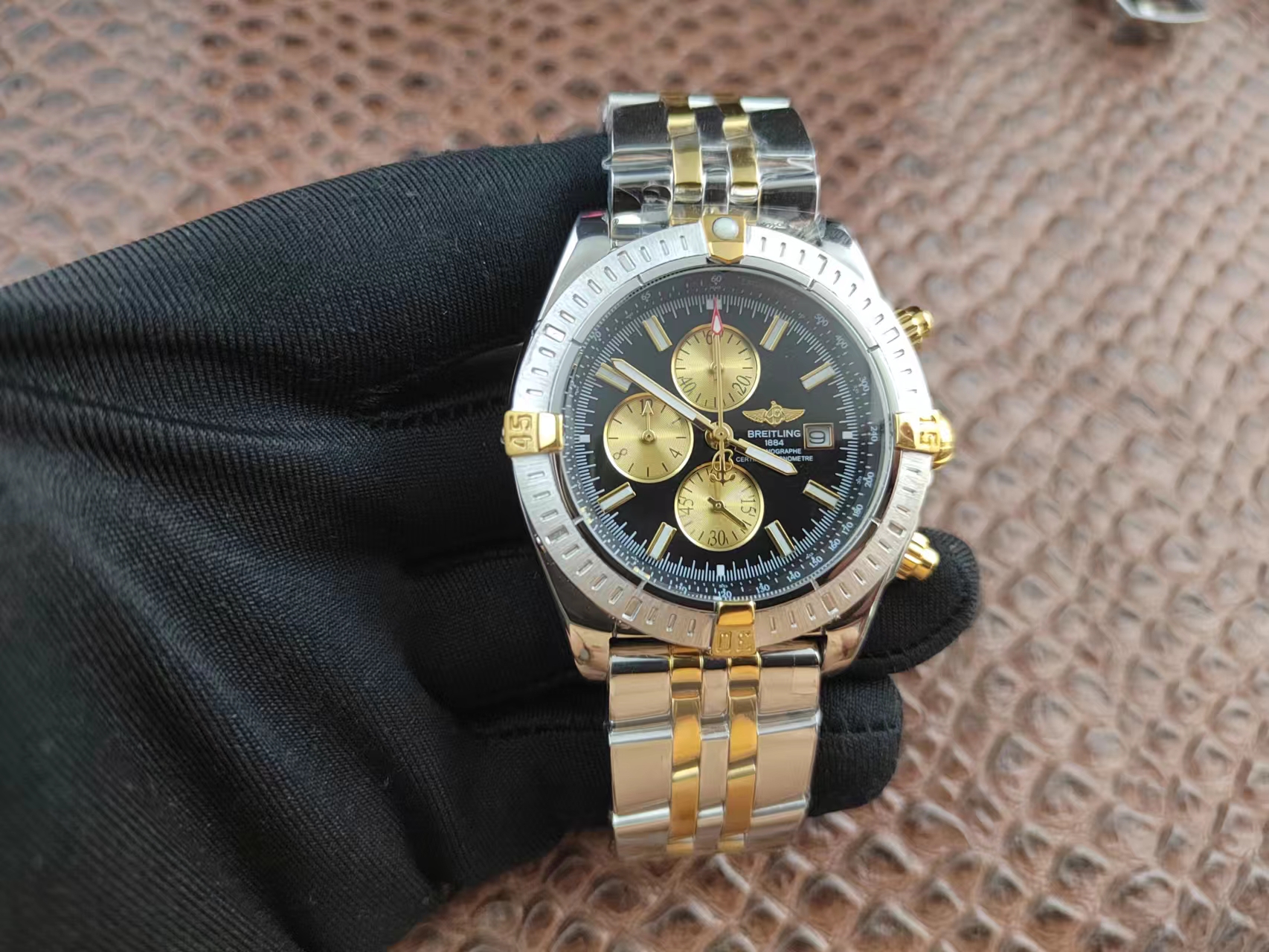 Copy Breitling Chronomat Yellow Gold Sub-dials Black Face Two-tone Bracelet SS Timer For Men BL108 Video