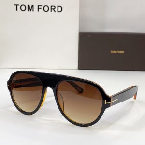  Tom Ford Green Aviator Lens Black One Piece Frame Silver T Logo Hinged Classic Men'S Sunglasses
