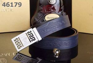 Versace Medusa Motif Plaque Clamp Buckle Logo Embossed Leather Mens Dress Belt Black/Coffee/Navy