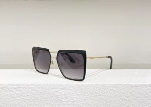 Chic Full Frame Square Grey Polarized Lens Prada Sunglasses— Prada Simple Style Sunglasses Unisex