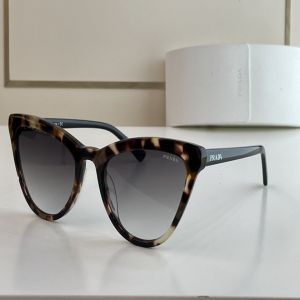 Replica Prada Opal Speckled Brown Tortoiseshell Frame Gradient Grey Cat Eye Shape Lens Chic Women'S Sunglasses