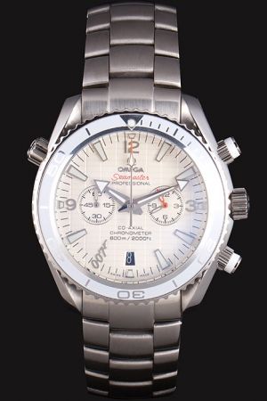 Replica Omega Seamaster Chronometer James Bond Skyfall 007 Unidirectional Rotating Bezel White Checked Dial Stainless Steel Bracelet Watch